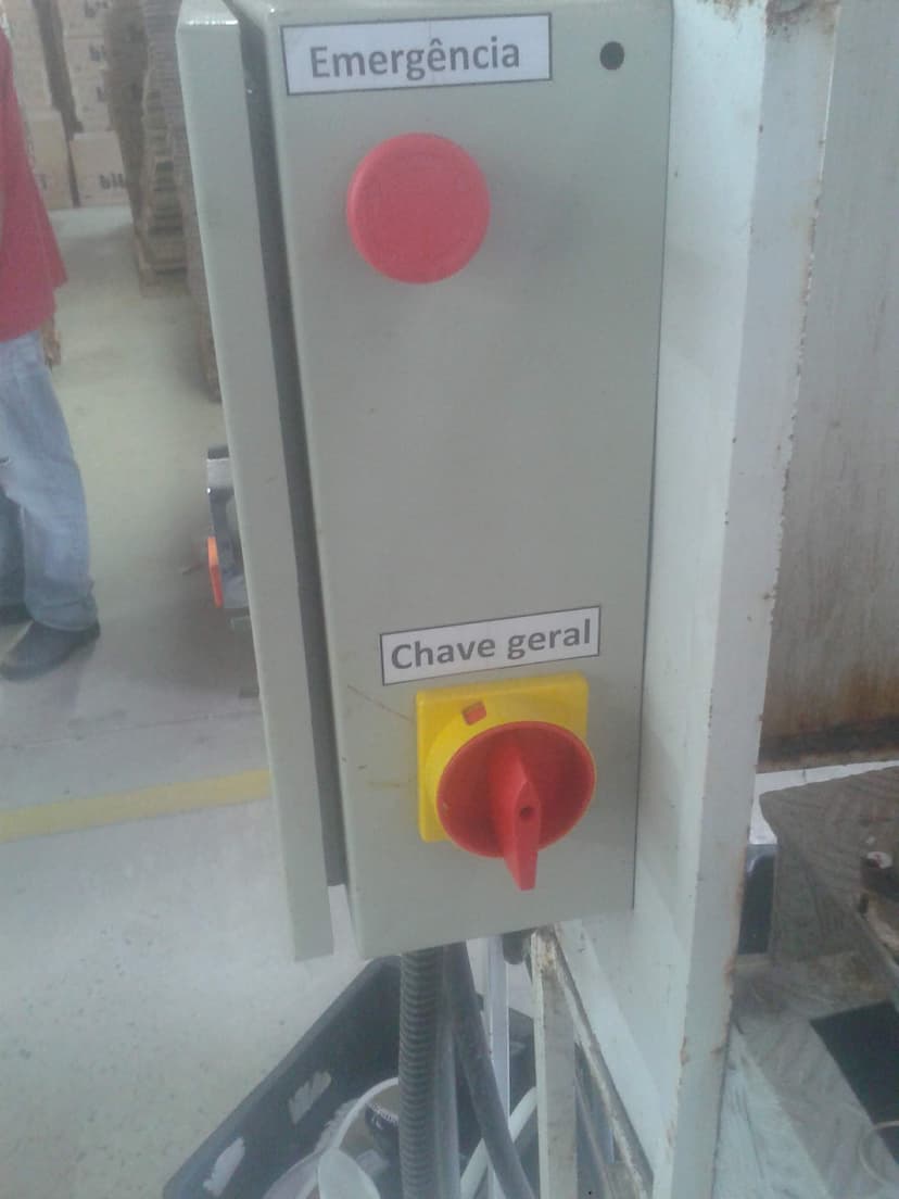 Trabalho de eletricista por Sorriso