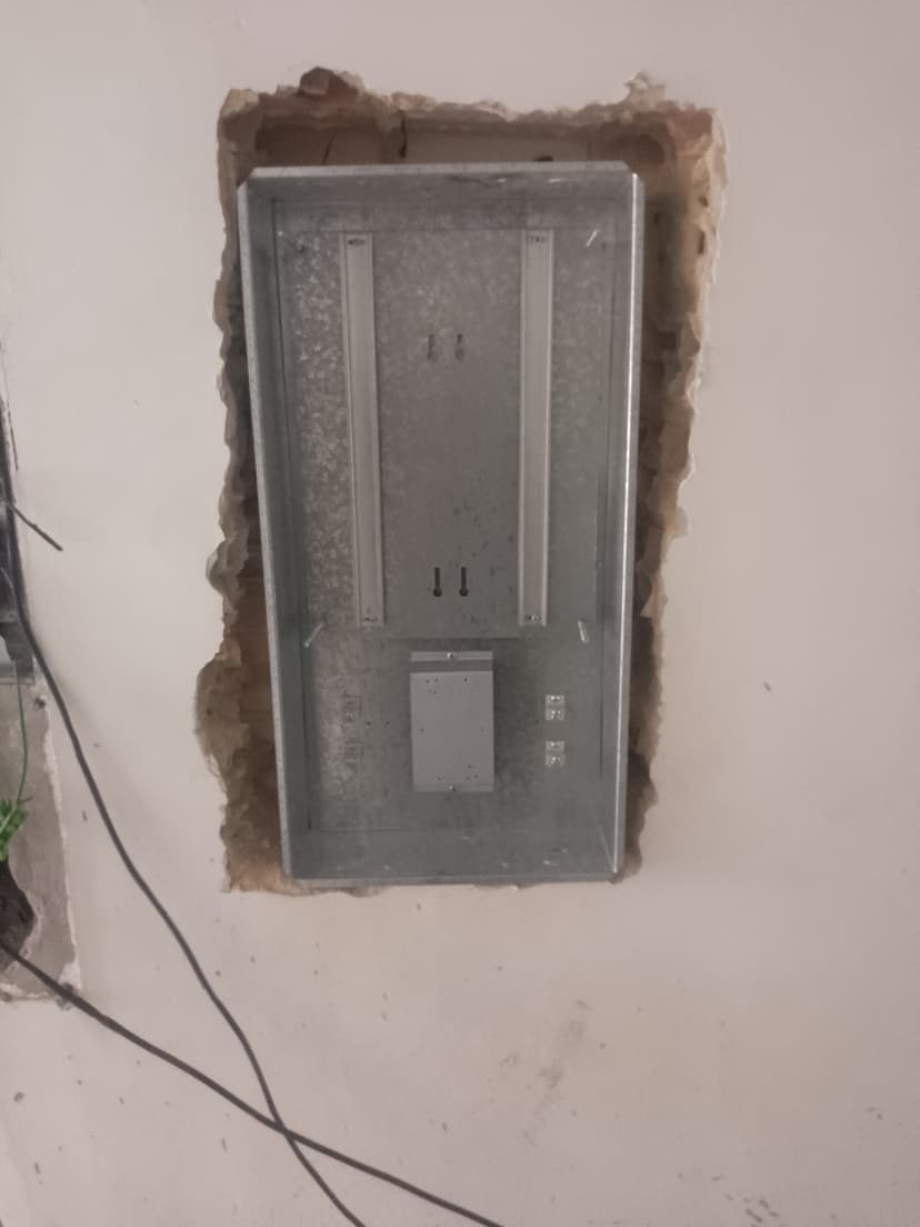 Trabalho de eletricista por Fabio