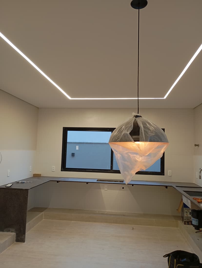 Trabalho de eletrotécnico por LS SERVIÇOS ELÉTRICOS