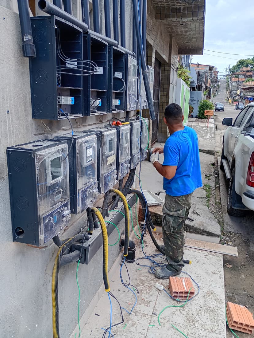 Trabalho de eletricista por Didi eletricista