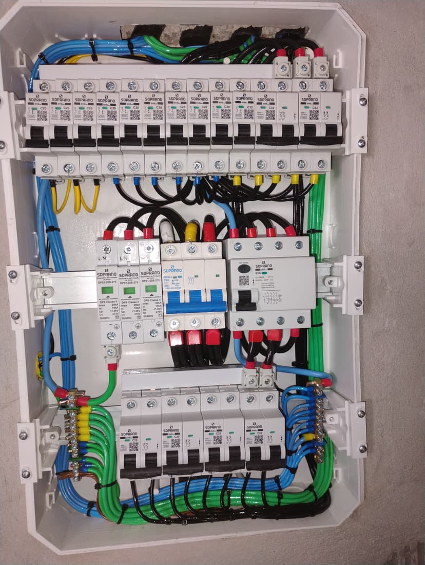 Trabalho de eletricista por Angel