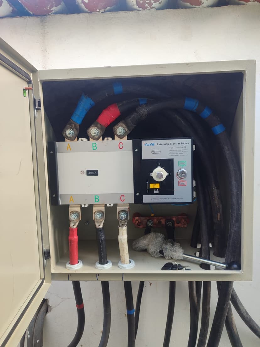 Trabalho de eletricista por Caio Cesar