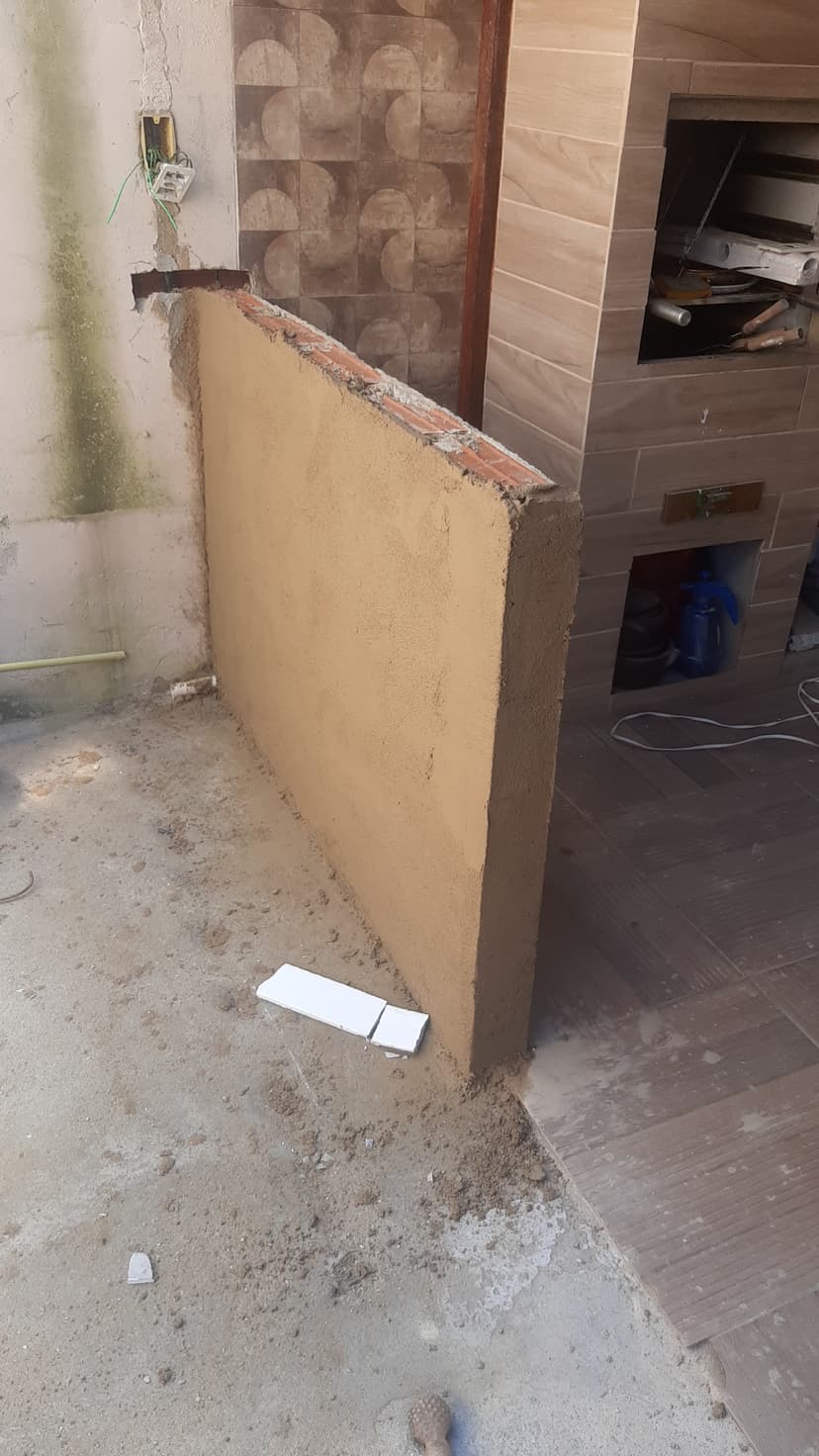 Trabalho de pedreiro por Costa