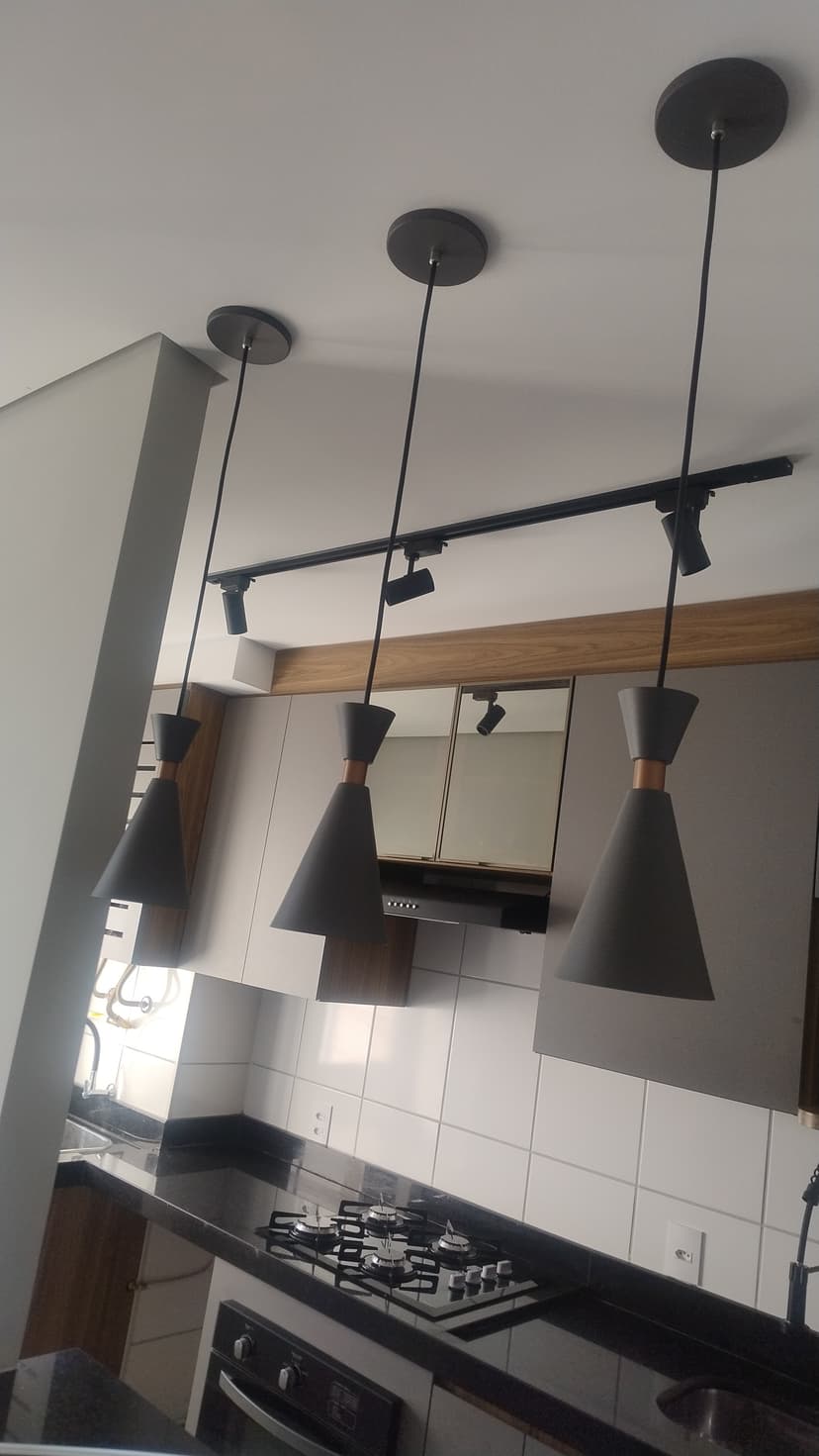 Trabalho de eletricista por Elismar Monteiro