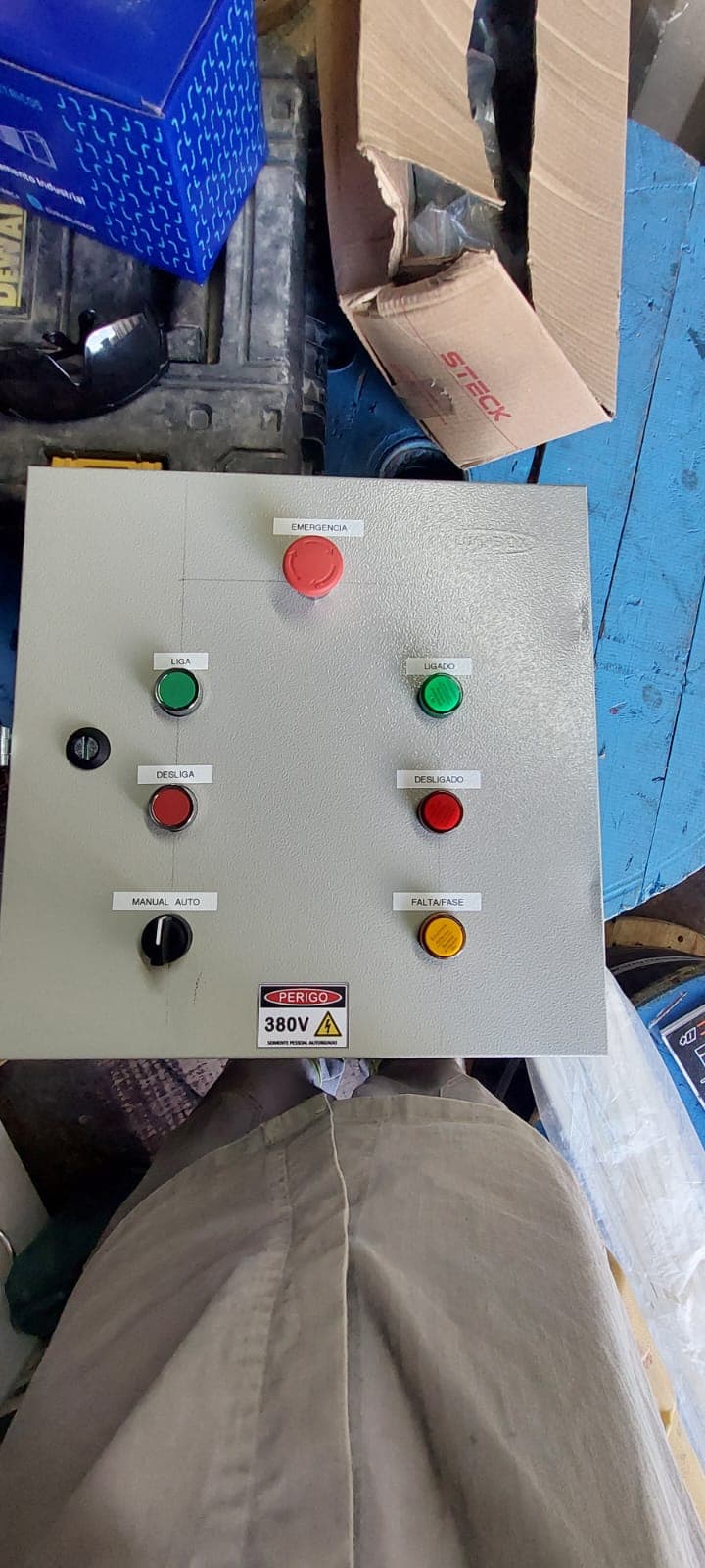 Trabalho de eletricista por Alan