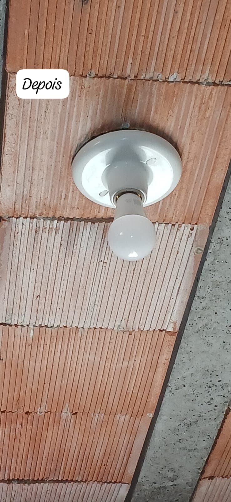 Trabalho de eletricista por Greison Rezende