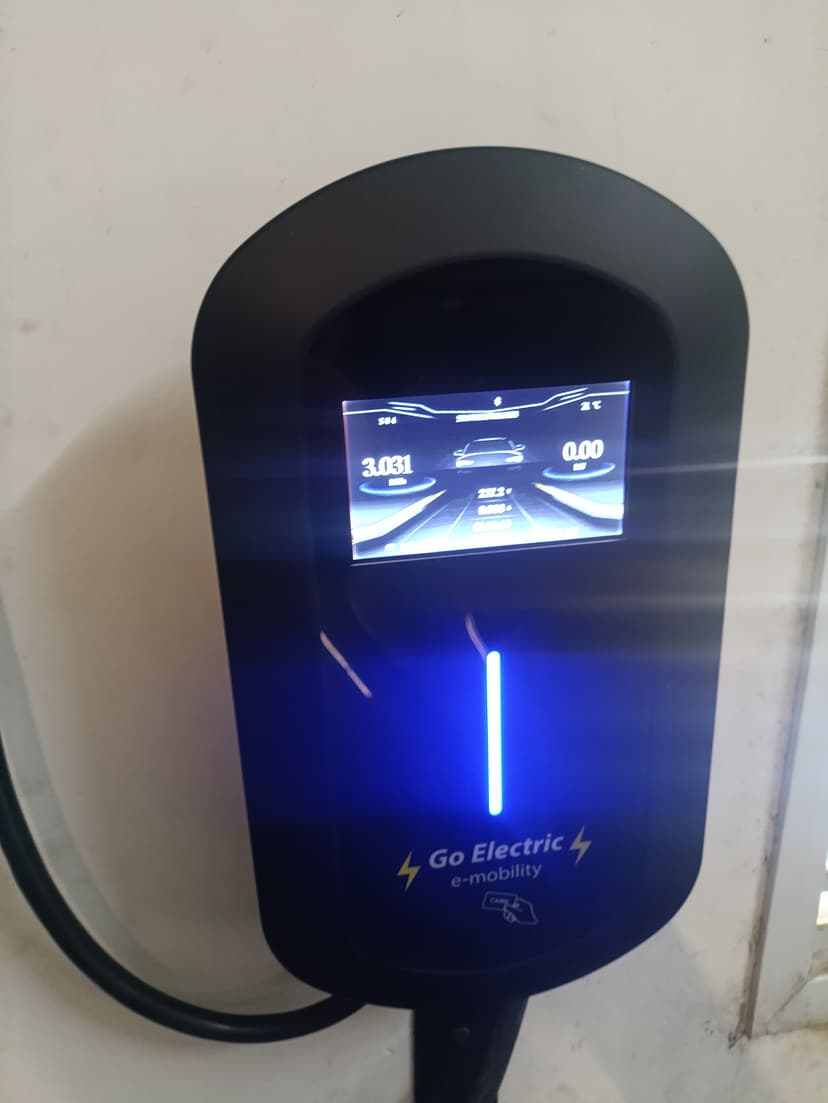 Trabalho de eletricista por Gigante