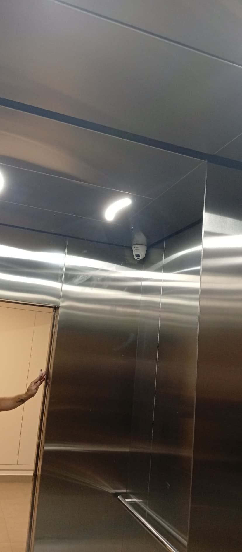 Trabalho de segurança eletrônica por Fernando