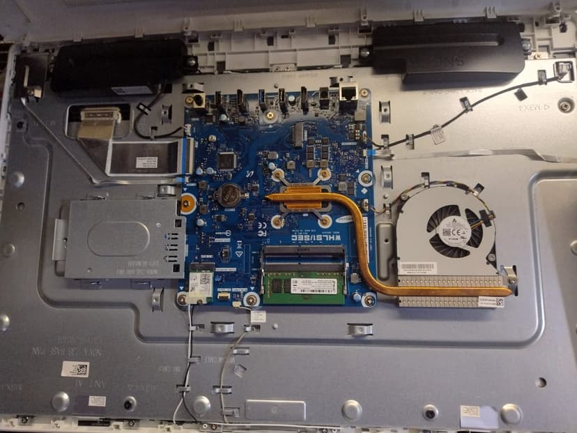 Trabalho de técnico em informática e eletrônicos por Pedro Ferraz