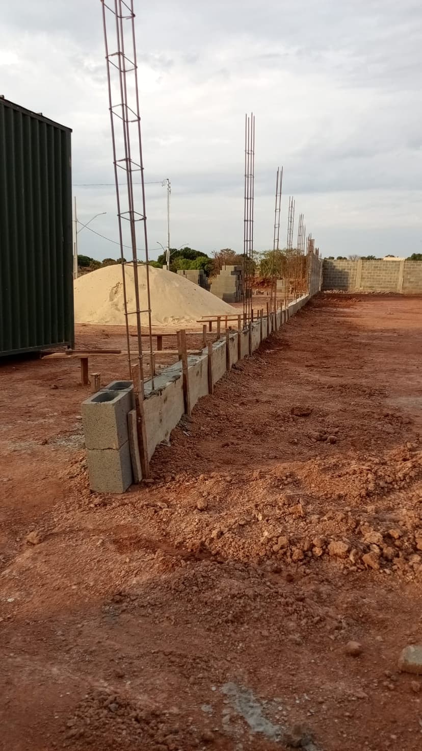 Trabalho de pedreiro por LUIZ