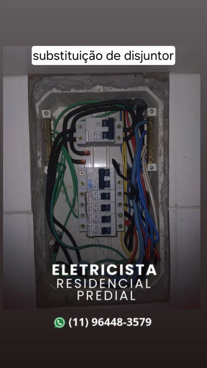 Trabalho de eletricista por Águia Soluções Elétricas