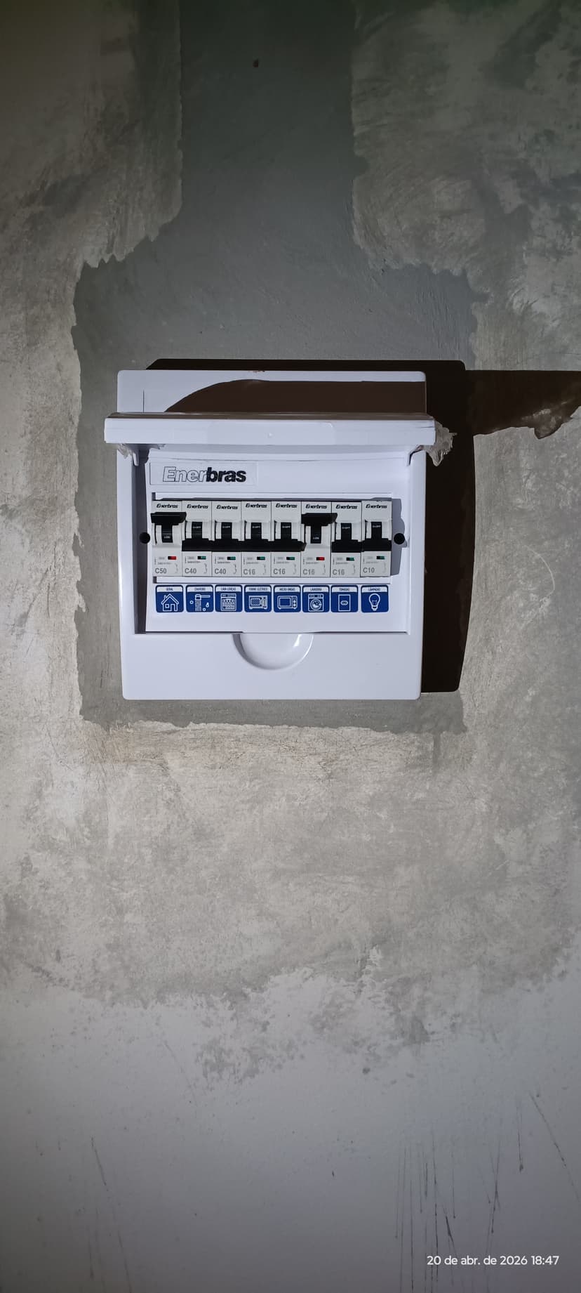 Trabalho de eletricista por ESROM