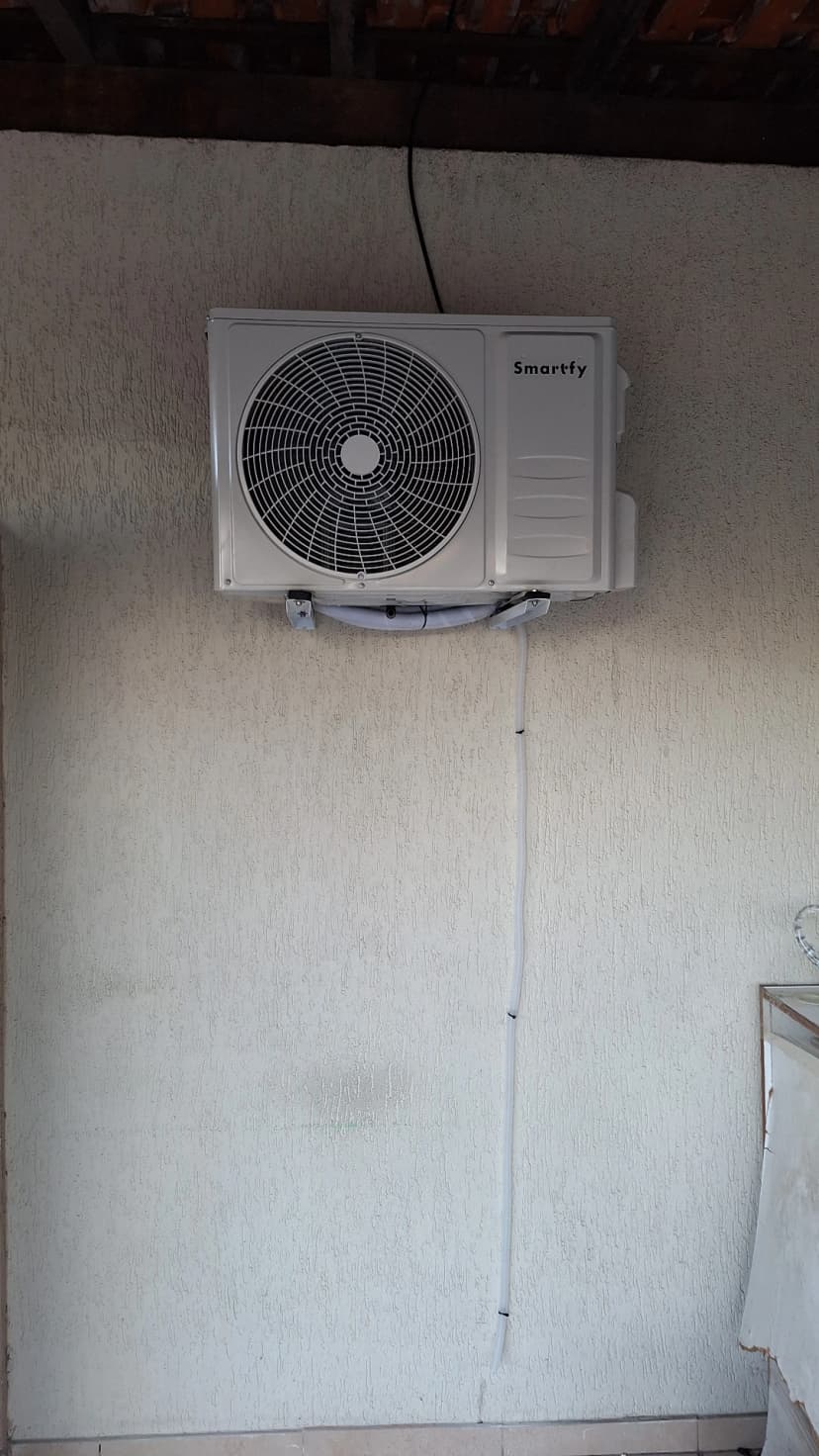 Trabalho de eletricista por GELA SP - Climatização e Serviços