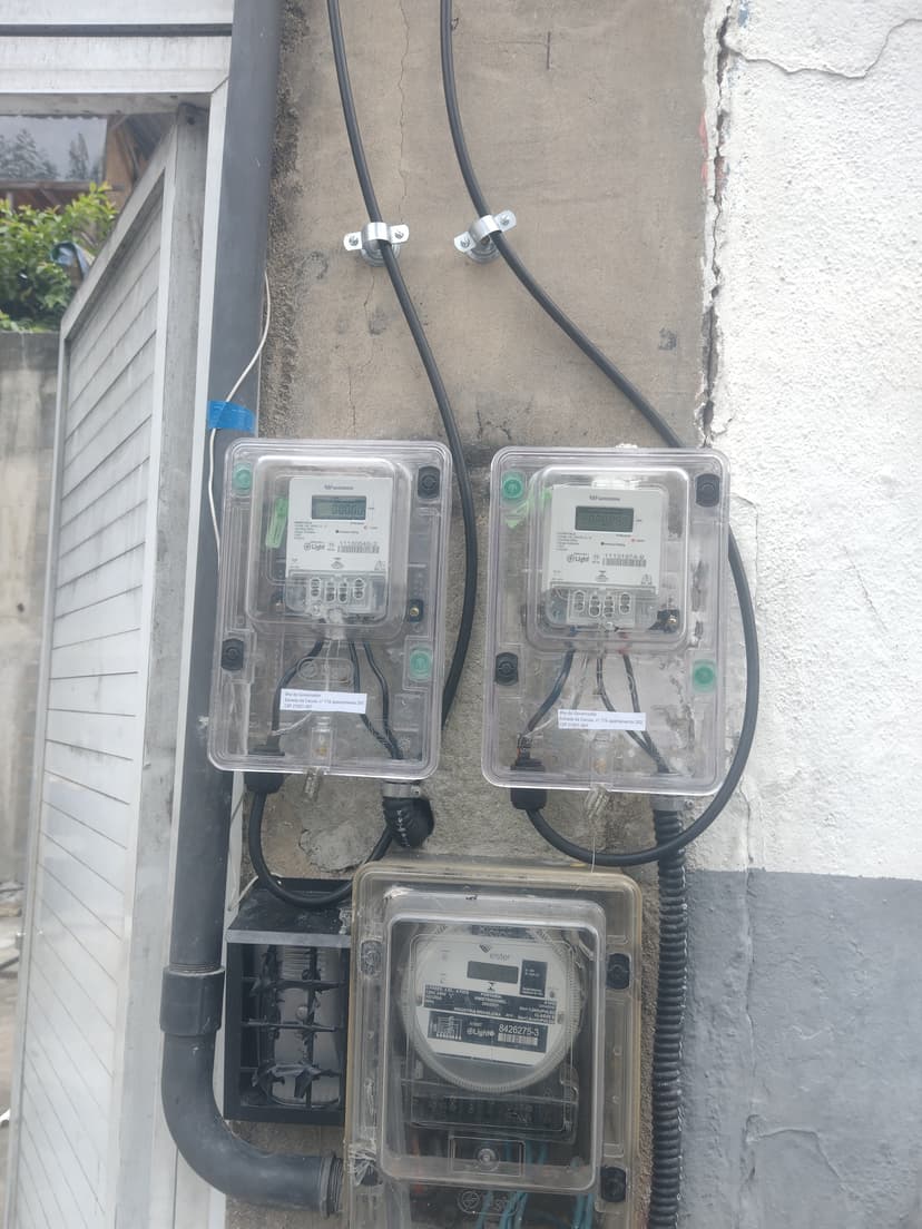 Trabalho de eletricista por GIVALDO ANTONIO DE ARAUJO