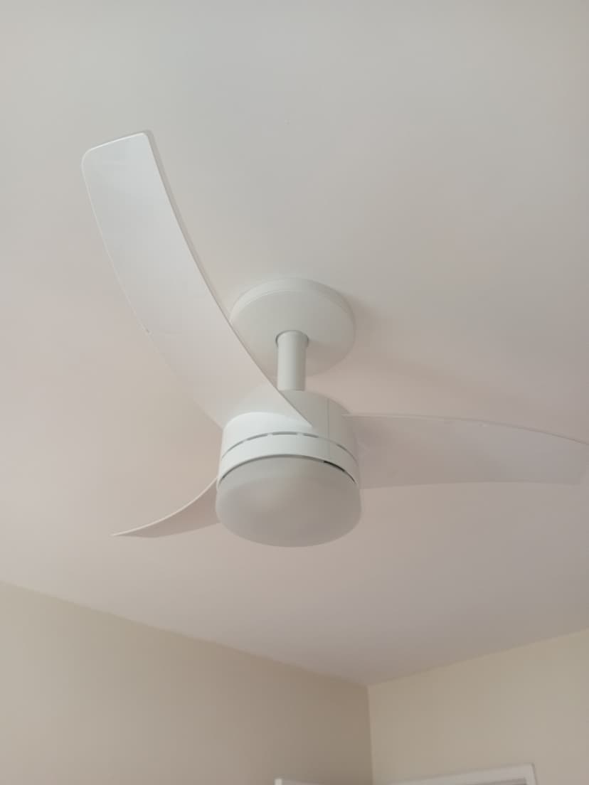 Trabalho de eletricista por C.A SERVIÇE (PRESTAÇÃO DE SERVIÇO)