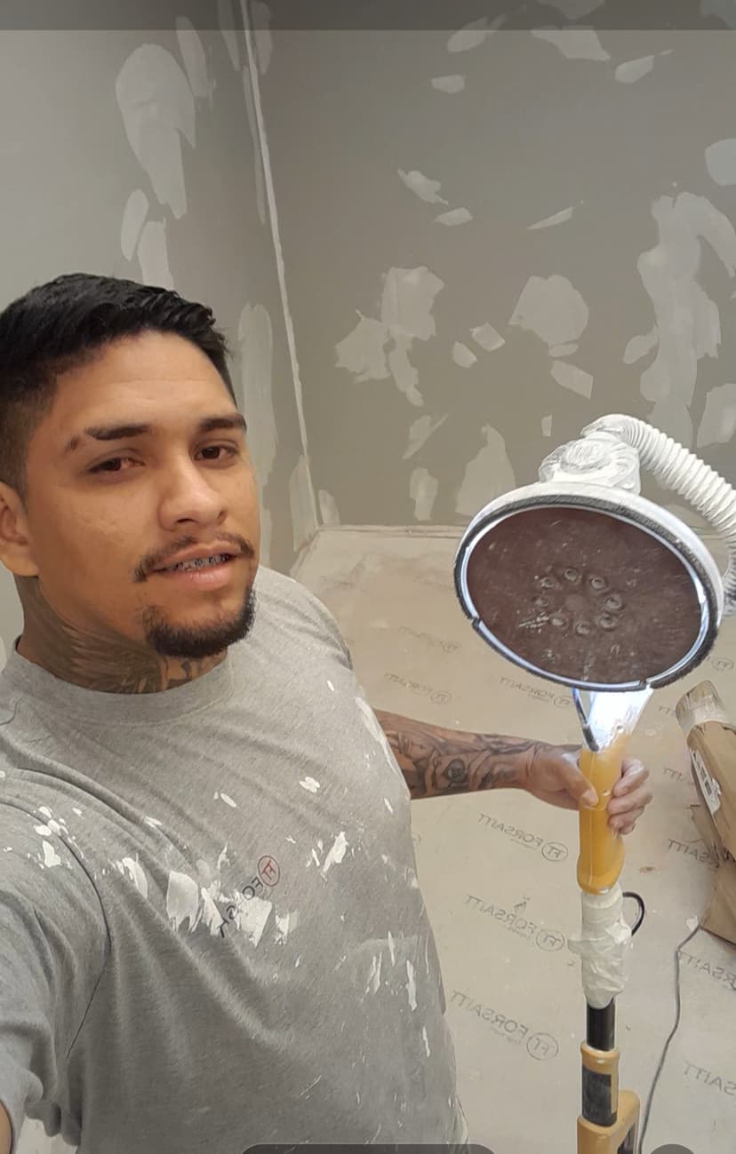 Trabalho de pintor por Marlon brendo